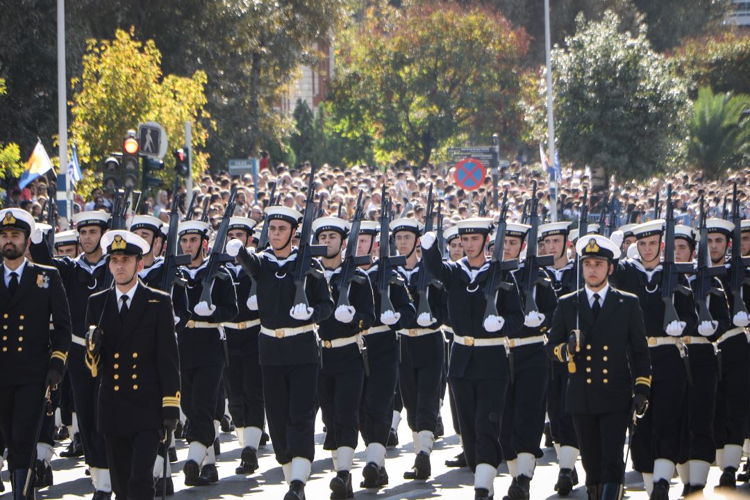 στρατιωτική παρέλαση της 28ης Οκτωβρίου στη Νέα Παραλία της Θεσσαλονίκης 