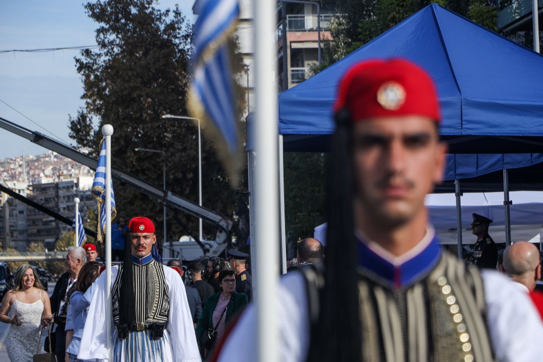 στρατιωτική παρέλαση της 28ης Οκτωβρίου στη Νέα Παραλία της Θεσσαλονίκης 