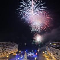 Πρωτοχρονιά 2023 | Σόου πυροτεχνημάτων στην πλατεία Αριστοτέλους