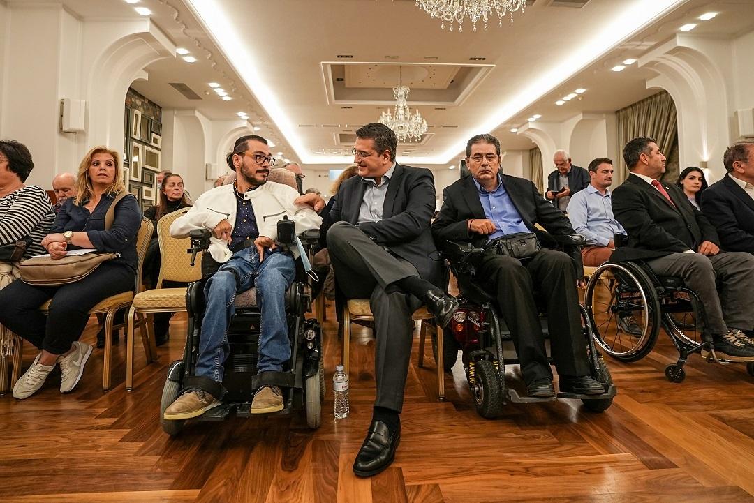 Α. Τζιτζικώστας: «Διασφαλίζουμε με έργα την ισότιμη συμμετοχή των ατόμων με αναπηρία σε όλες τις κοινωνικές και επαγγελματικές δραστηριότητες»