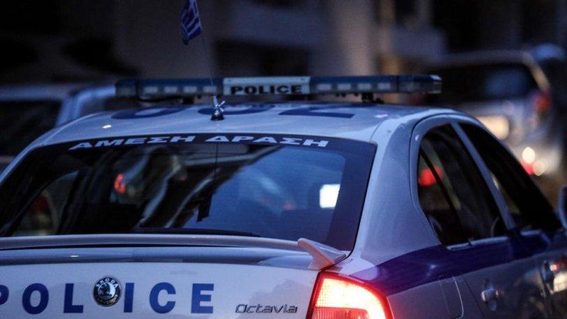 Θεσσαλονίκη: Επιθέσεις με πέτρες σε αστυνομικό τμήμα και με μολότοφ σε κατάστημα
