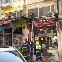 Πρίν από λίγο:φωτιά σε σουβλατζίδικο στο κέντρο τηε Θεσσαλονίκης