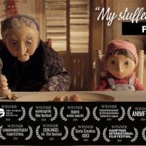Δείτε τη βραβευμένη ελληνική ταινία μικρού μήκους αφιερωμένη στην Ελληνίδα γιαγιά 