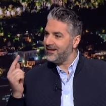 Ο Γιώργος Φανάρας συζητά με τον Κώστα Χαρδαβέλα στην εκπομπή "Αρένα"
