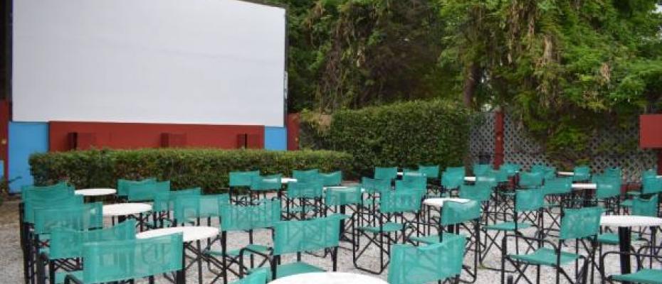 θερινό σινεμά Τζένη Καρέζη του Δήμου Παύλου Μελά